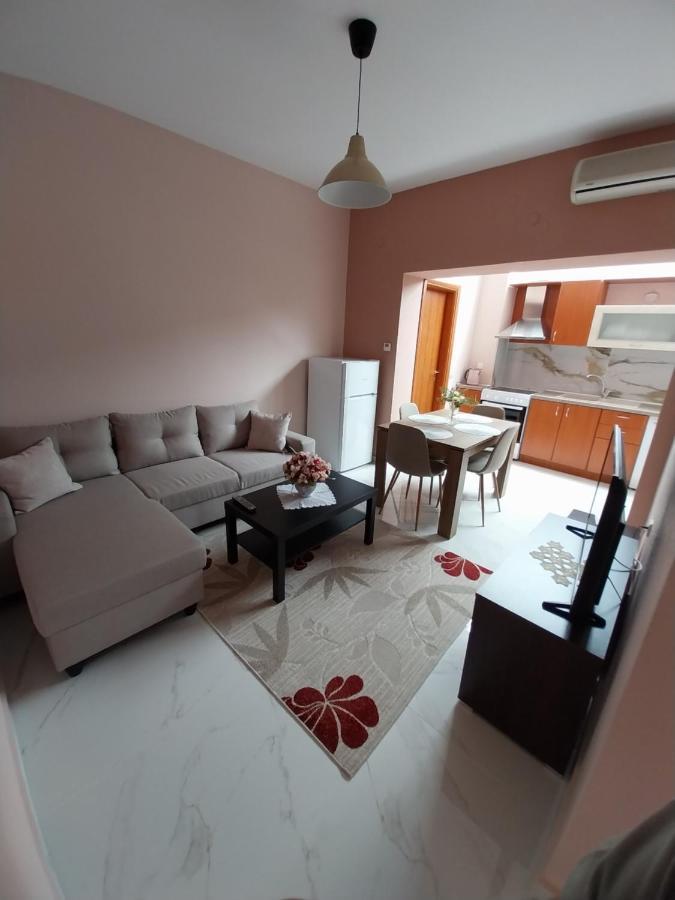 Appartamento Olgas No2 House Polýgyros Esterno foto