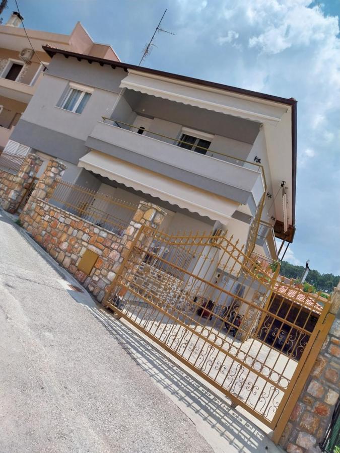 Appartamento Olgas No2 House Polýgyros Esterno foto